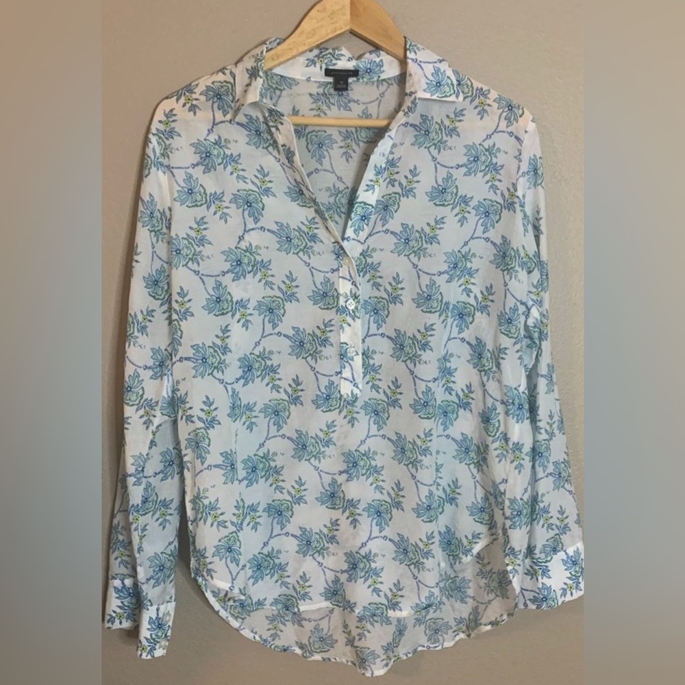 Ann Taylor Super Lightweight Summer Button-down-Excellent Condition